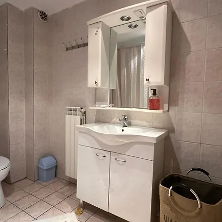 Apartman Prostrani Stan Tuzla